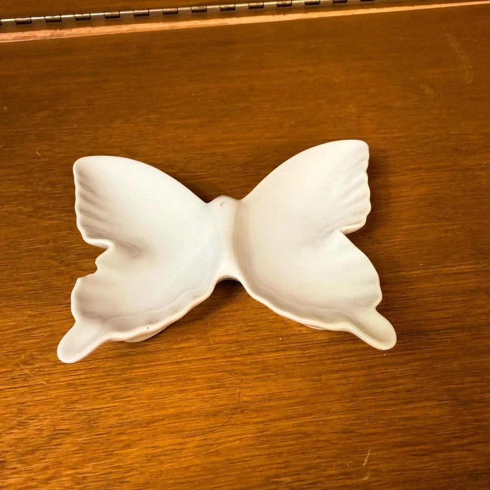 White Ceramic Butterfly Trinket Dish Jewelry Tray Fairycore Cottagecore Coquette